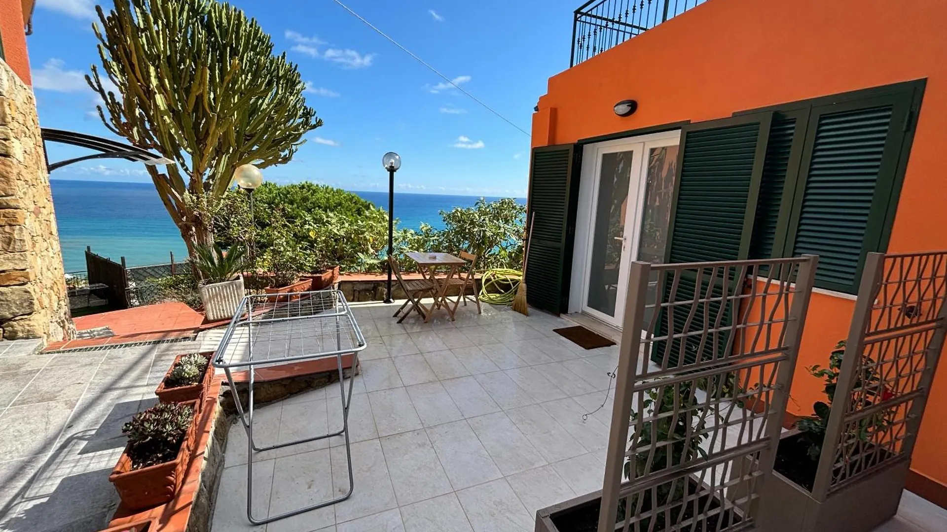 Appartamento Il Giardino Del Mare Ventimiglia