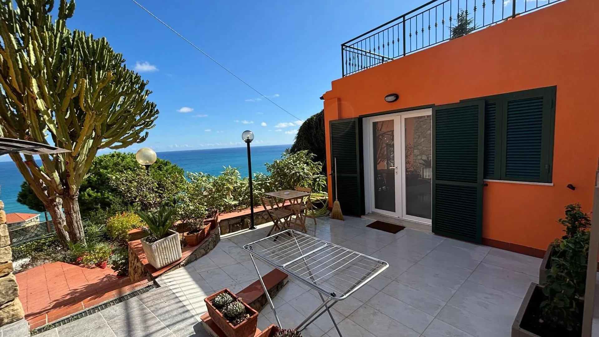 Appartamento Il Giardino Del Mare Ventimiglia Italia