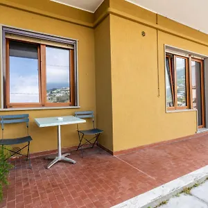  Appartamento Graziosa Residenza In Collina